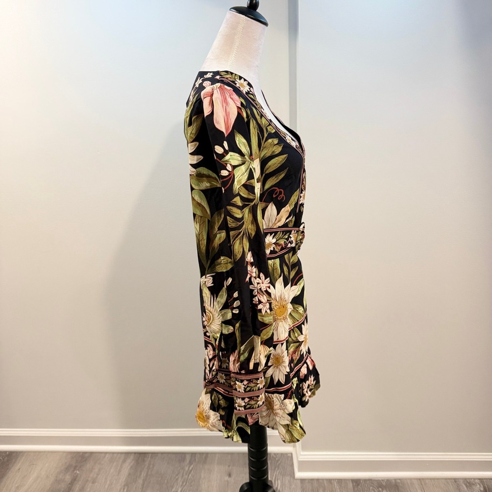 NEW Farm Rio Surreal Flowers Black Long Sleeve Mini Dress Belted Ruffle Hem XS - Picture 4 of 9